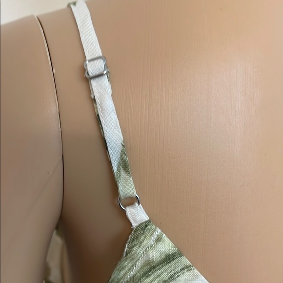 NWT H&M Premium Linen Green Palm Leaf Print Top - Picture 6 of 12